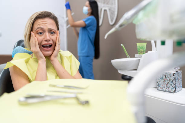 Best Dentist Open Late Near Me  in San Bernardino, CA